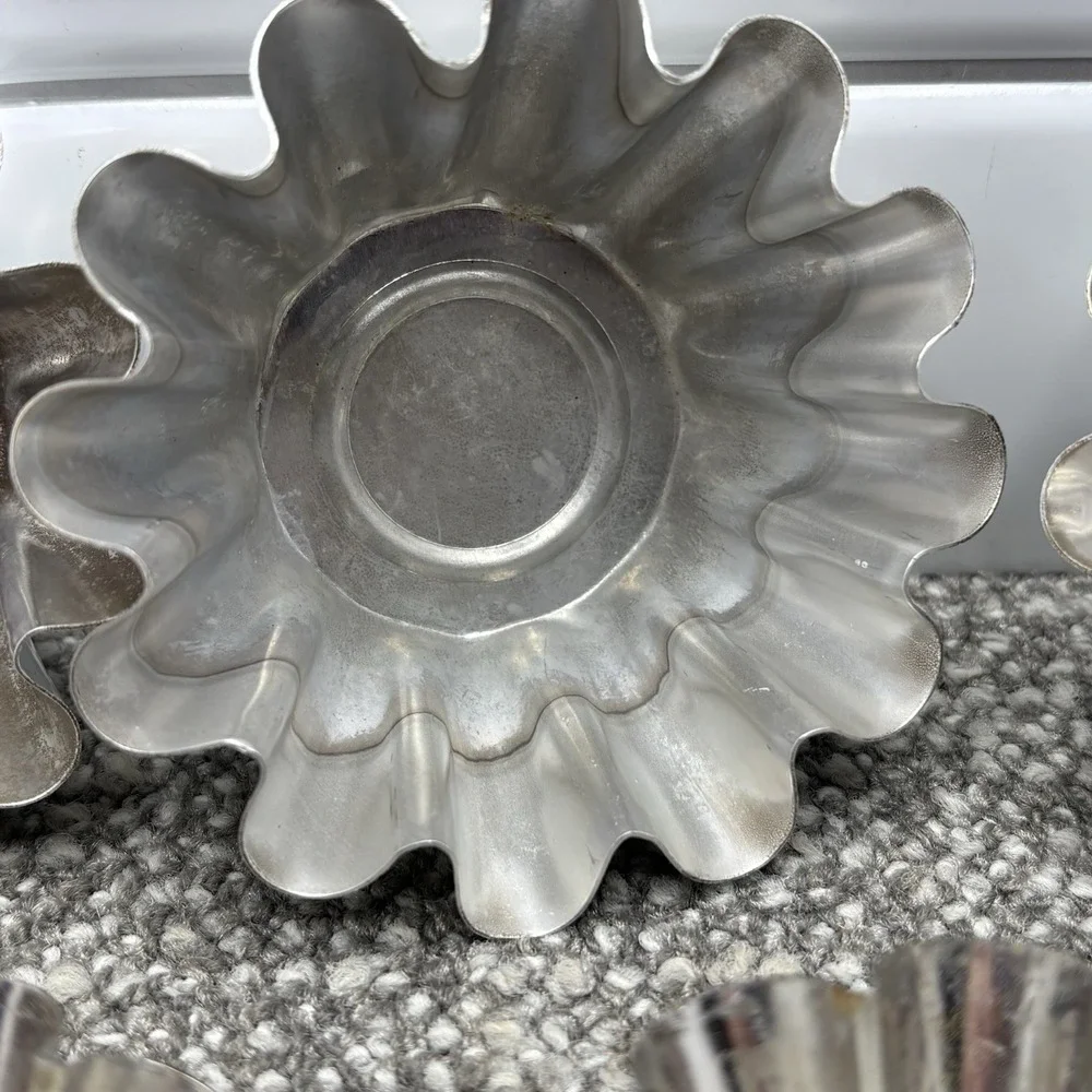 Aluminum‎ Molds VTG Scalloped Fluted Metal Tins Lot Of 9 Jello Cake